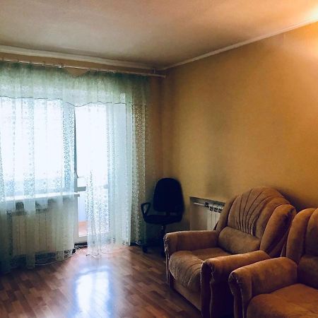 Квартира Недалеко От Центра Города חארקיב מראה חיצוני תמונה